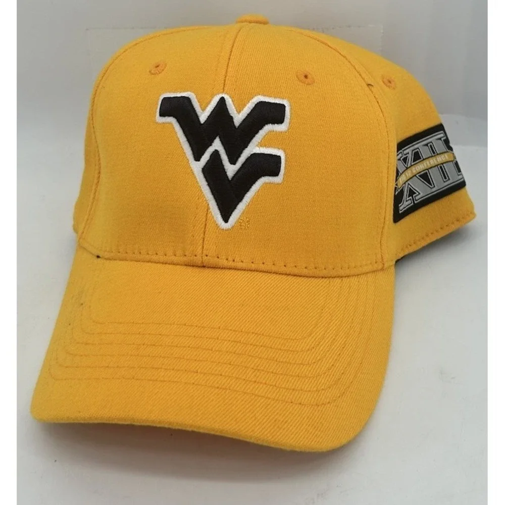 West Virginia Mountaineers Top Of The World One‎ Fit Yellow  One Size Fitted NEW